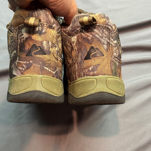 Ozark Trail Durable Boys' Camo Mid-Ankle Lace-Up Water Resistant Hiker Boots - Picture 9 of 9